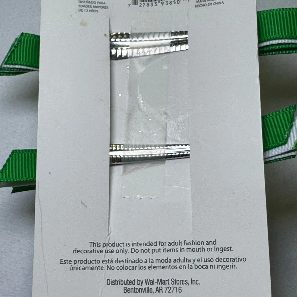 St. Patrick’s Lucky Shamrock Hair Clips, 2 CT green and white